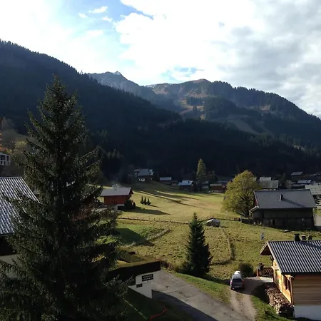 4 Pièces, 6 Pers. Avec Balcon, Garage, Wifi - Fr-1-676-160 Appartement Châtel